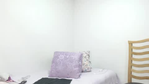 Snapshot of anabellov3 chatting on 03/06/25, 04:30 anabellov3 online show from 03/06/25, 04:30