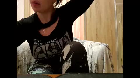 Snapshot of anabellovee chatting on 04/01/26, 01:41 ANABELLOVEE online show from 04/01/26, 01:41