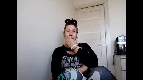 Snapshot of anabellovee chatting on 04/04/26, 11:08 ANABELLOVEE online show from 04/04/26, 11:08