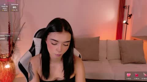 ANABEL WOLF  online show from 04/24/26, 05:48