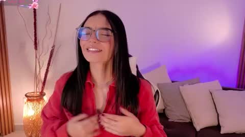 ANABEL WOLF  online show from 06/18/26, 03:38