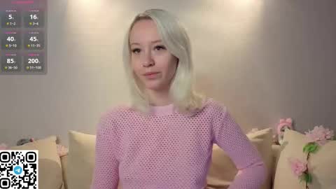 Deya online show from 10/22/25, 11:26