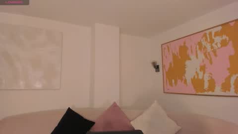 Ana  online show from 09/29/25, 12:10