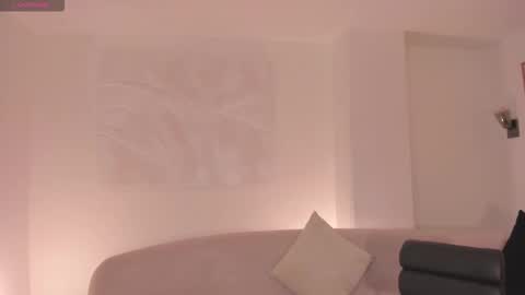 Ana  online show from 11/20/25, 01:33