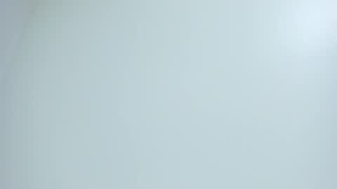 Snapshot of anaelle_bardin chatting on 04/10/26, 11:59 Anna online show from 04/10/26, 11:59