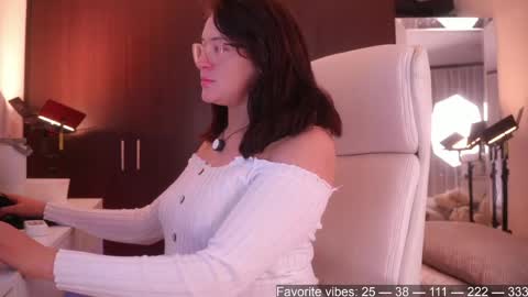 Snapshot of anah_ chatting on 06/06/26, 12:16 IG Soyanah online show from 06/06/26, 12:16