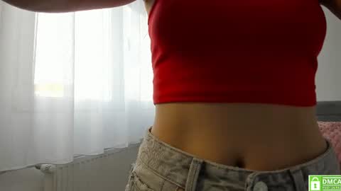 Anahi online show from 06/18/26, 04:02