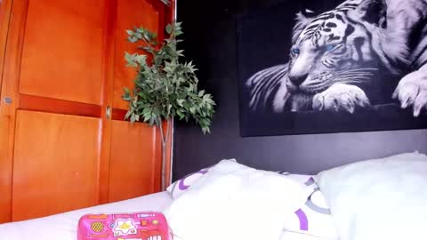 Anahi online show from 03/07/25, 03:08