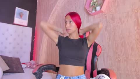 Anahi online show from 10/05/25, 01:53