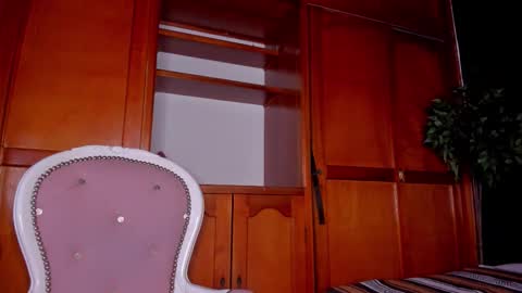 Anahi online show from 11/26/25, 03:18