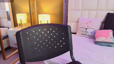 Anahi  online show from 09/15/25, 07:36