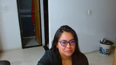 anaids online show from 11/25/25, 01:44