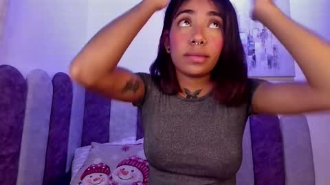 anais_tgn online show from 11/25/25, 12:05