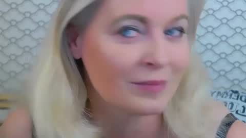 Snapshot of anaisjanson chatting on 02/21/26, 03:13 Anais Janson online show from 02/21/26, 03:13