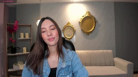 Snapshot of anaisnin1 chatting on 01/04/25, 12:05 Anais Nin online show from 01/04/25, 12:05