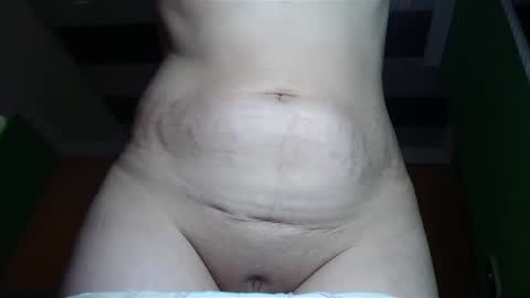 Snapshot of anal_pamela_squirt chatting on 02/12/25, 02:21 Pamela online show from 02/12/25, 02:21