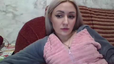 analqueen2024 online show from 12/22/24, 10:36