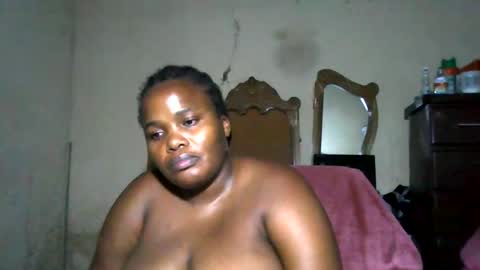 Snapshot of analslut1987 chatting on 02/12/25, 07:35 analslut1987 online show from 02/12/25, 07:35