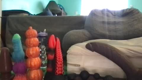 Mandy online show from 12/13/25, 07:53