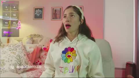 Snapshot of anam8 chatting on 02/19/26, 08:05 Ana Mara Botero online show from 02/19/26, 08:05