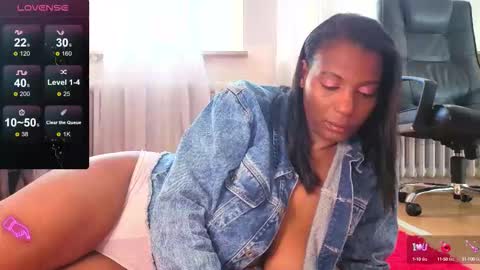 Ana online show from 09/16/25, 07:09