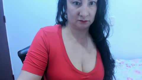 Snapshot of anamaria288 chatting on 12/14/24, 02:34 anamaria288 online show from 12/14/24, 02:34