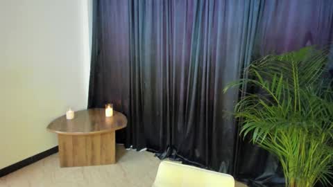 Snapshot of anamarieh chatting on 11/06/25, 06:31 Ann online show from 11/06/25, 06:31