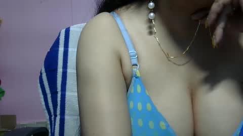 Snapshot of anamika794088 chatting on 03/10/25, 04:25 anamika794088 online show from 03/10/25, 04:25