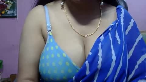anamika794088 online show from 12/16/25, 10:42