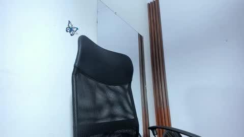 Anandastill  online show from 12/19/25, 11:28