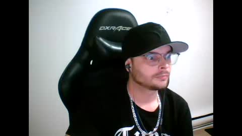 Snapshot of anarchyy1994 chatting on 03/18/26, 09:01 anarchyy1994 online show from 03/18/26, 09:01