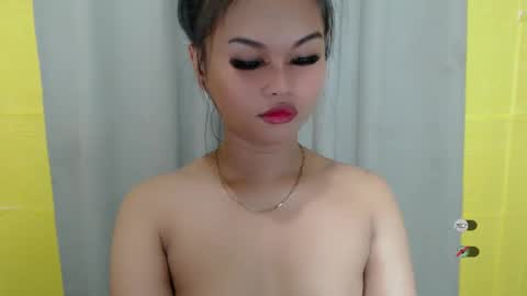 Snapshot of anaruru_ chatting on 12/29/24, 02:00 ANA online show from 12/29/24, 02:00