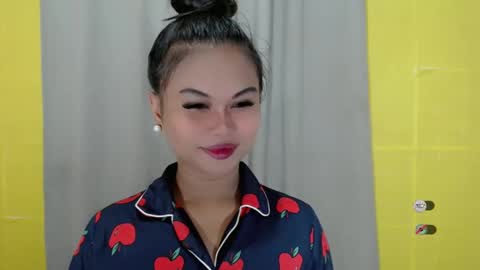 Snapshot of anaruru_ chatting on 01/16/25, 08:00 ANA online show from 01/16/25, 08:00