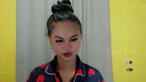 Snapshot of anaruru_ chatting on 01/17/25, 07:30 ANA online show from 01/17/25, 07:30