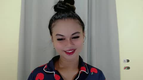 Snapshot of anaruru_ chatting on 01/23/25, 08:46 ANA online show from 01/23/25, 08:46