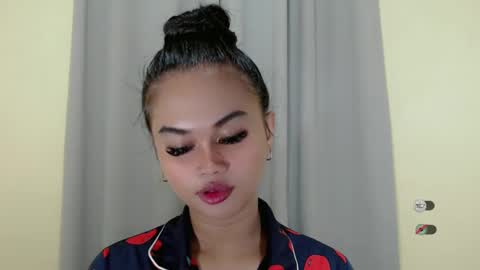 Snapshot of anaruru_ chatting on 01/23/25, 04:15 ANA online show from 01/23/25, 04:15