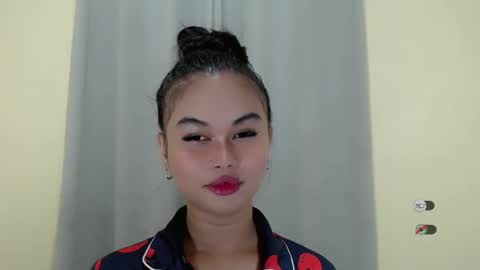 Snapshot of anaruru_ chatting on 01/29/25, 07:43 ANA online show from 01/29/25, 07:43