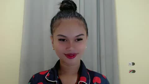 Snapshot of anaruru_ chatting on 02/18/25, 05:31 ANA online show from 02/18/25, 05:31