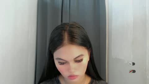 Snapshot of anaruru_ chatting on 07/01/26, 01:24 ANA online show from 07/01/26, 01:24