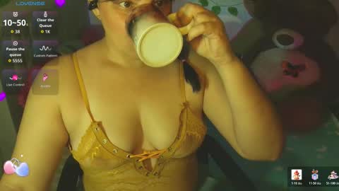 Snapshot of anaspark chatting on 01/15/26, 01:26 Ana online show from 01/15/26, 01:26