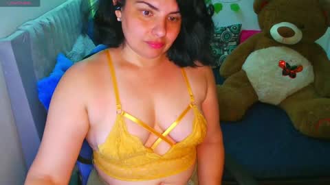 Ana online show from 05/15/26, 02:02