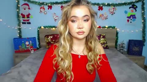 Snapshot of anastacyyellig chatting on 12/31/24, 06:27 anastacyyellig online show from 12/31/24, 06:27