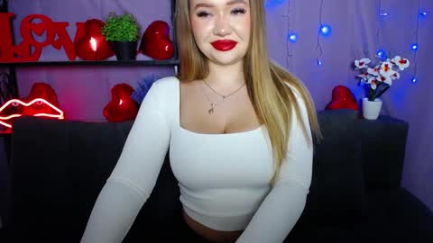 Snapshot of anastacyyellig chatting on 03/07/25, 04:02 anastacyyellig online show from 03/07/25, 04:02