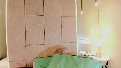 Snapshot of anastasia_jhons chatting on 10/22/25, 04:35 anastasia online show from 10/22/25, 04:35