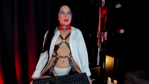 Snapshot of anastasia_little chatting on 06/07/26, 04:27 anastasia_little online show from 06/07/26, 04:27