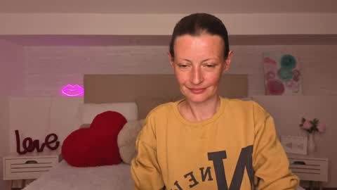 Snapshot of anastasia_skyy chatting on 05/25/26, 08:26 Stacy online show from 05/25/26, 08:26