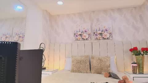 Snapshot of anastasia_steelegb chatting on 05/14/26, 12:01 Mia online show from 05/14/26, 12:01