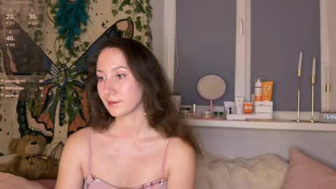 Snapshot of anastasia_yummy chatting on 04/18/26, 07:18 anastasia_yummy online show from 04/18/26, 07:18