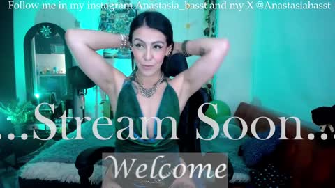 Jennyfer.... but u can say me Anastasia online show from 02/16/25, 05:15