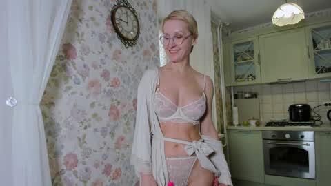 Snapshot of anastasiagate chatting on 04/02/26, 06:00 Anastasia online show from 04/02/26, 06:00